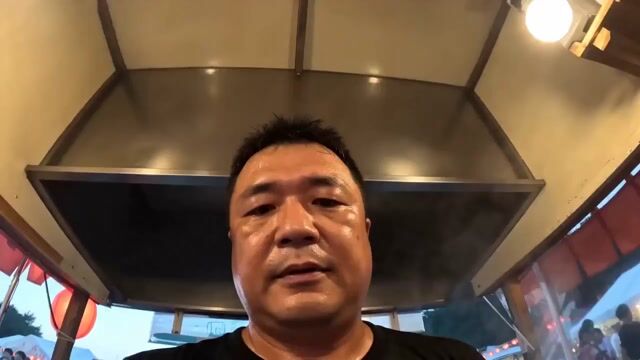 วิดีโอตัดต่อบรรยากาศร้านทาโกะยากิในงานเทศกาลฤดูร้อน